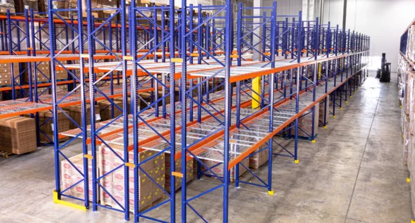 Selective Pallet Racks